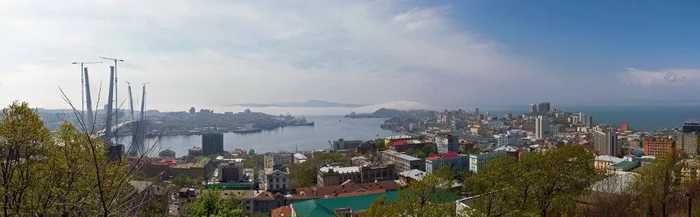 бухтва Золотой Рог