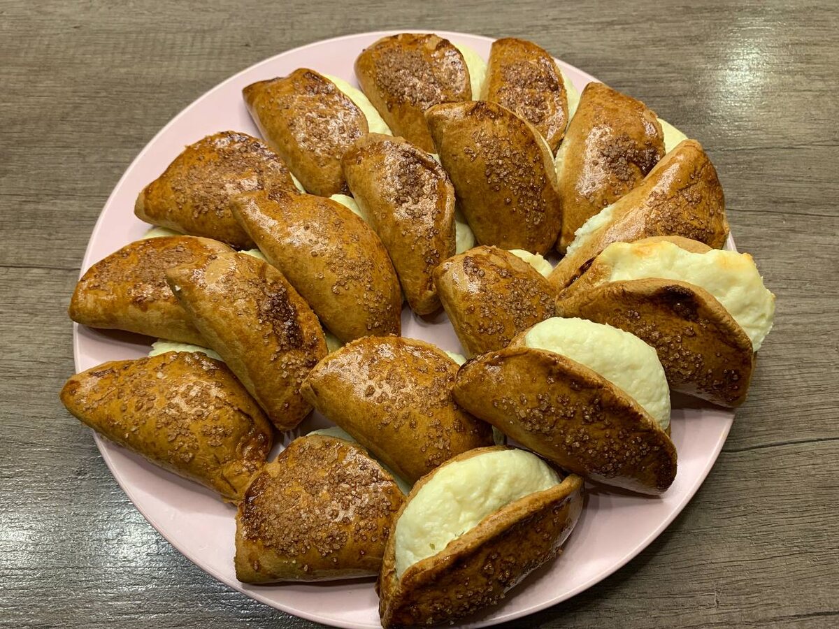 Готовые сочники с творогом