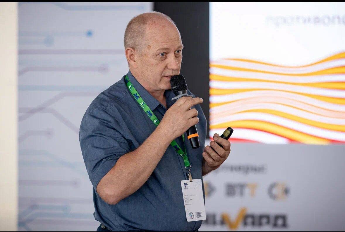 доклад Сергея Тезяева, руководителя отдела огнестойких кабельных линий (ОКЛ) завода "Спецкабель"