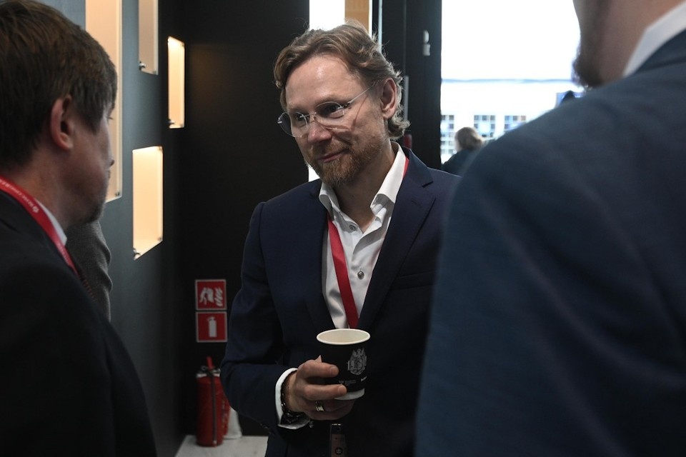    Валерий Карпин побывал на ПМЭФ-2025 и дал небольшое интервью журналистам о предстоящем розыгрыше РПЛ. Алексей БУЛАТОВ