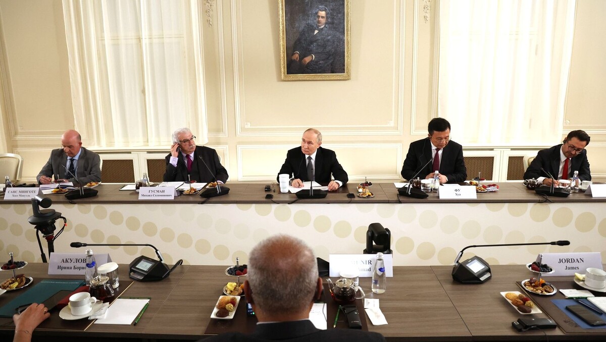     Источник: kremlin.ru