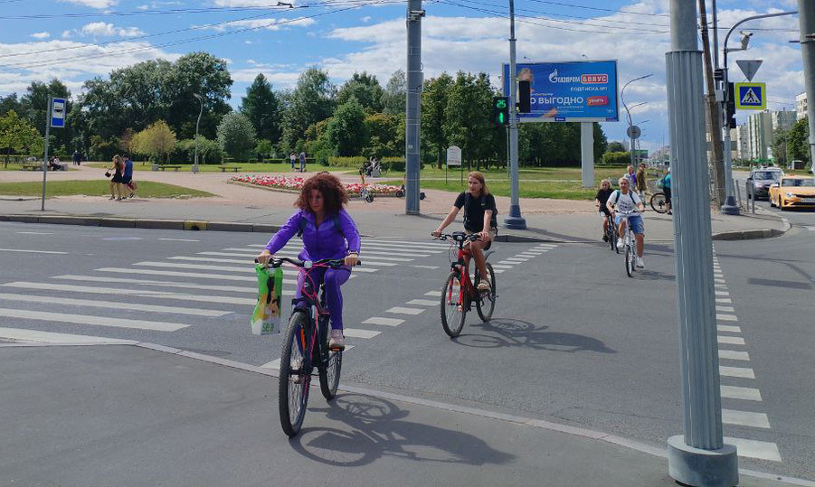     Создание велодорожек улучшит транспортную ситуацию в городе. Фото: «МК в Питере»