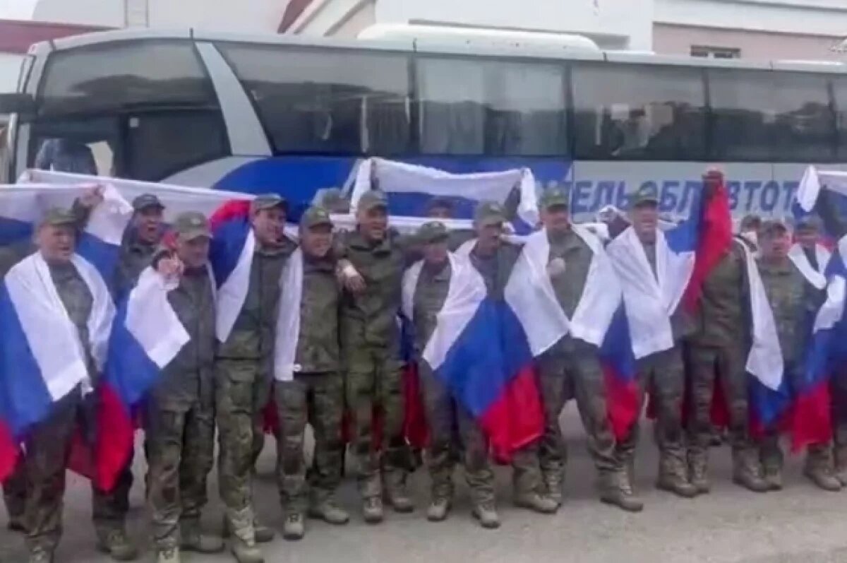    Минобороны: группа военных РФ возвращена из украинского плена