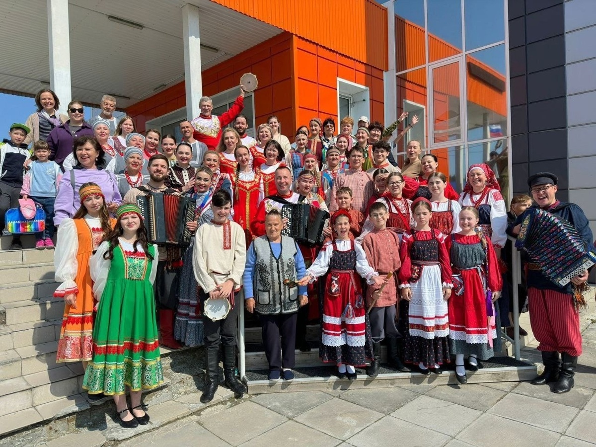    Коллективы — победители фестиваля «Русь» вернулись из турне по Ханты-Мансийскому району