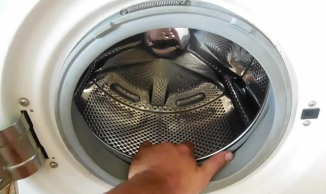 Проверка барабана в стиральной машине