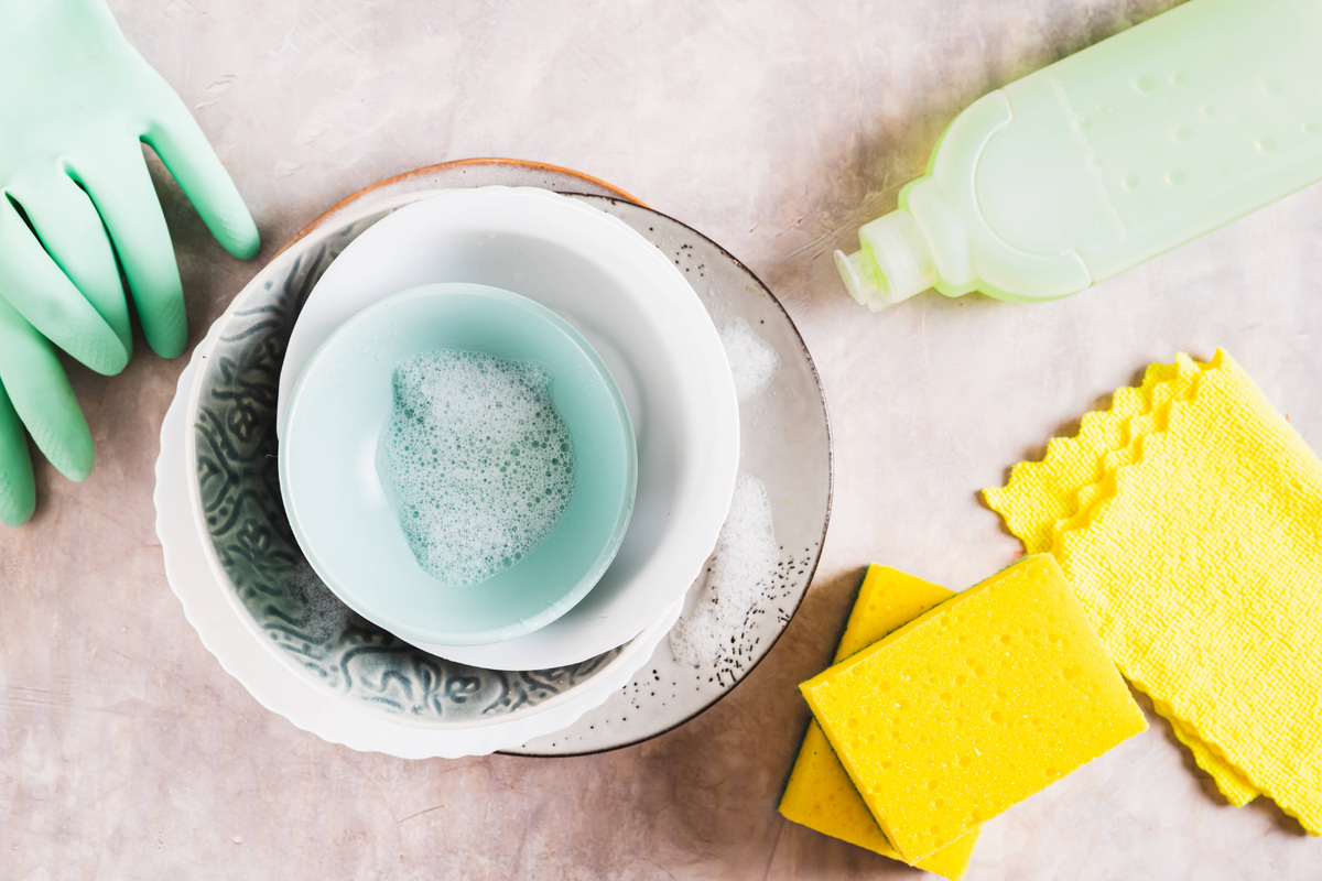     Вместо похода к психологу: 4 домашних дела, которые помогут успокоить нервы