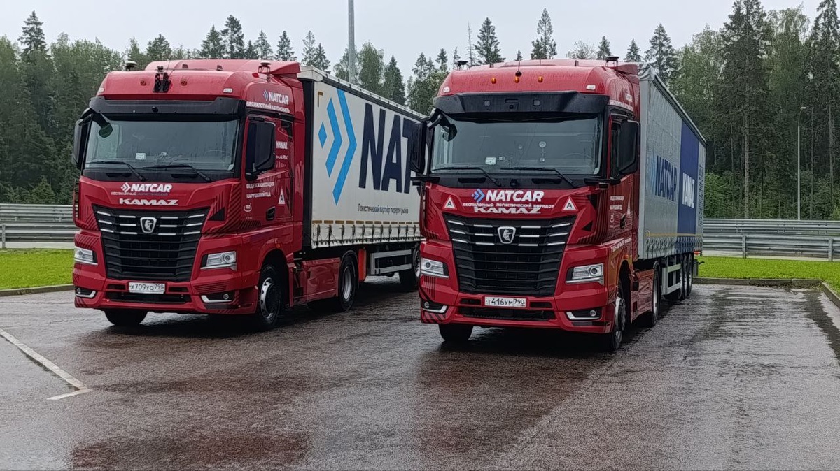   Беспилотный грузовик «Маяк-2»