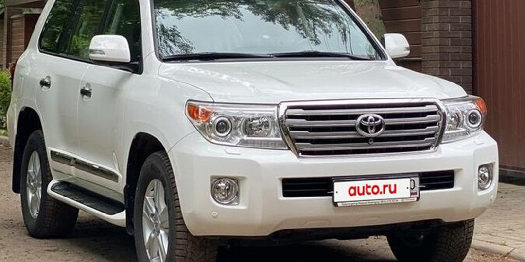 В России продают Toyota Land Cruiser 200 с пробегом всего 6150 километров