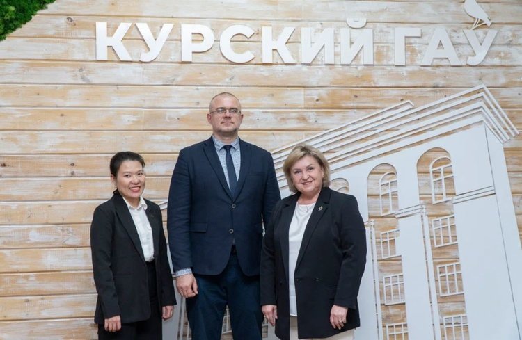     Исследовательница кардиологии домашних животных из Вьетнама защитила кандидатскую диссертацию в Курском ГАУ
