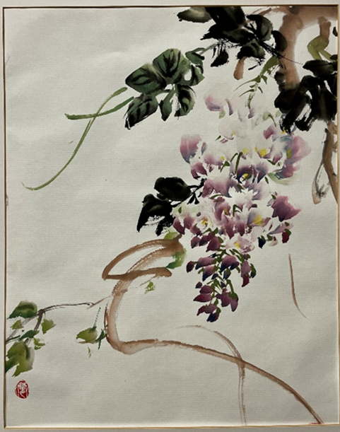 Подпись к фото: «Глициния. Символ женственности»
Тушь, минеральные краски, рисовая бумага. Стиль: се-и. Размер: 72×52 см. 2017 г.
