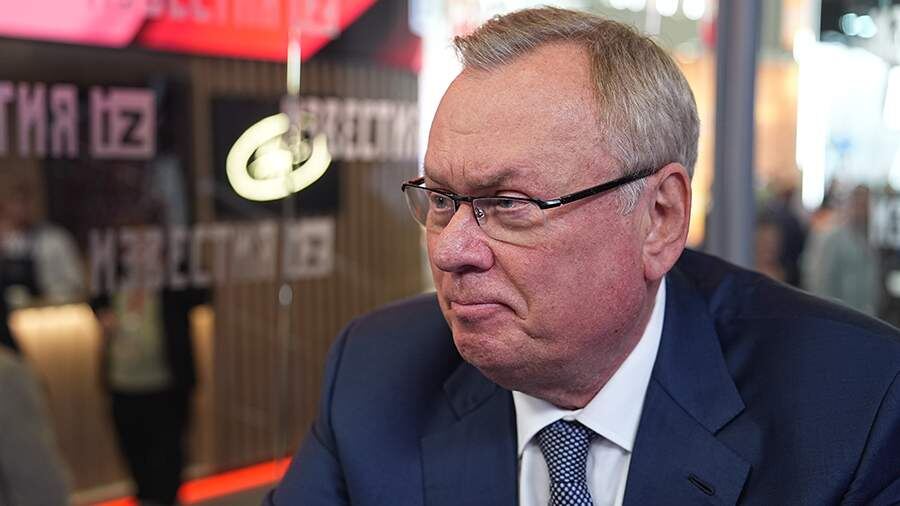 Глава ВТБ Костин высказался о вероятности рецессии в России