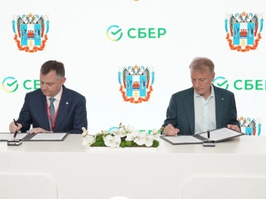    Герман Греф и Юрий Слюсарь // фото: пресс-служба Сбера