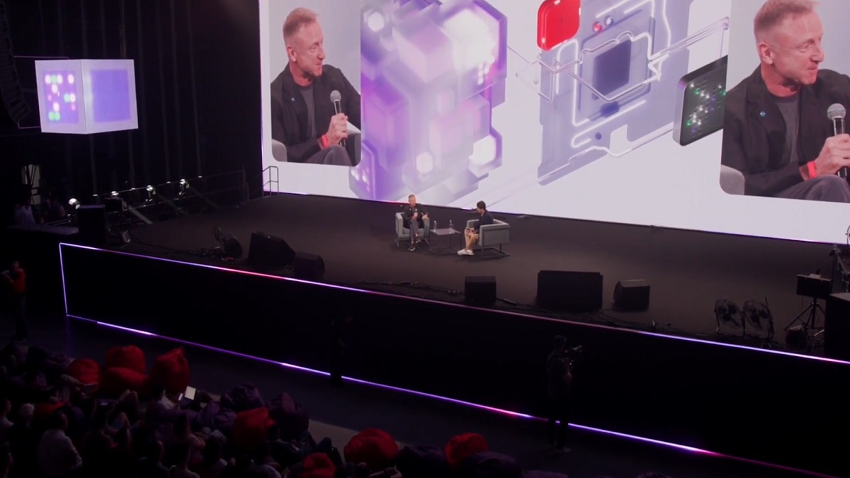    Основное внимание на конференции было уделено вопросам ИИ, машинного обучения и перспективам цифровой трансформации