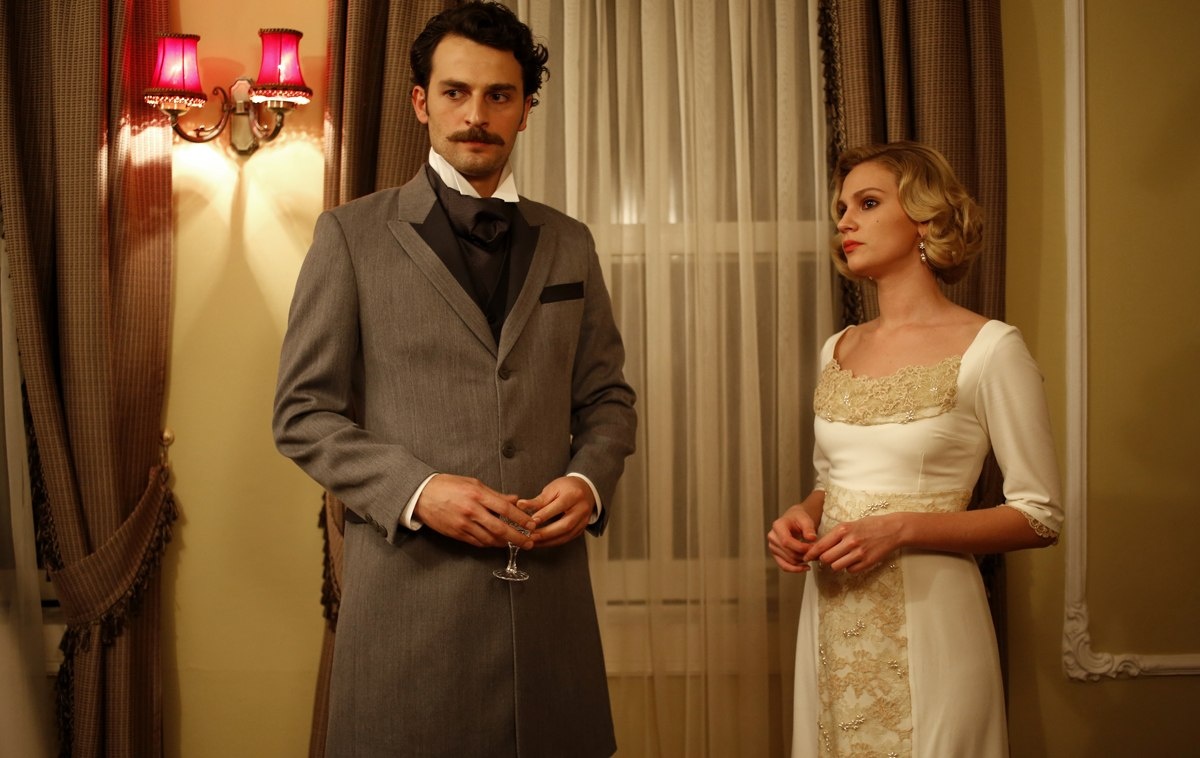 кадр из сериала "Курт Сеит и Александра"