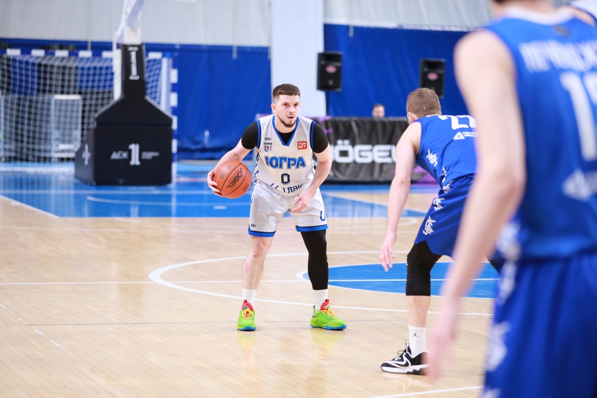 Егор Бестужев в матче за «Университет-Югра»