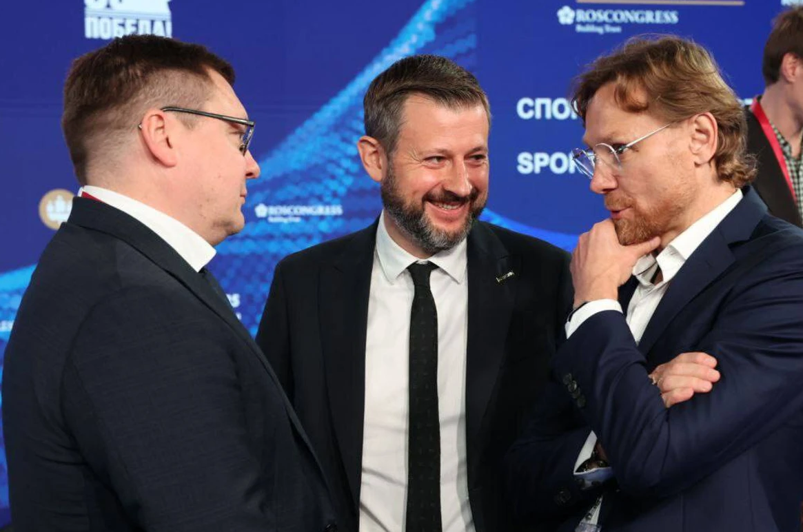 Валерий Карпин выступил с критикой главного спортивного ТВ-канала страны. Фото: соцсети