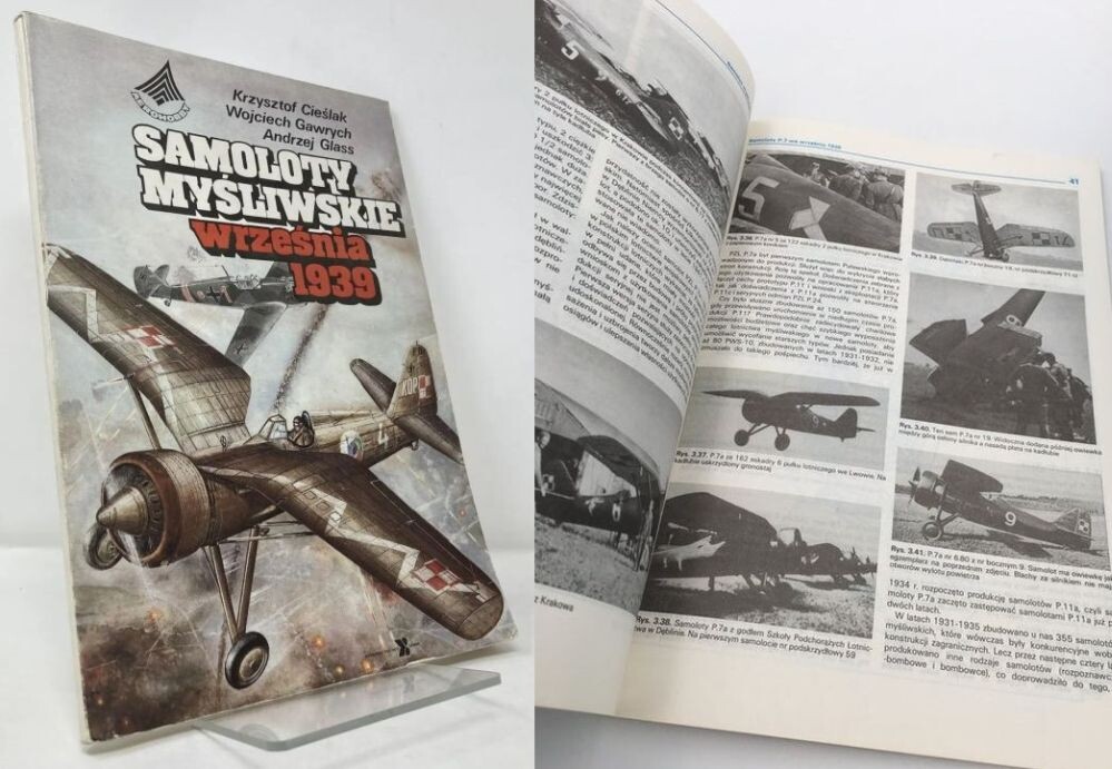 Книга о польских истребителях 1939 года, о которой идет речсь. Обложка мягкая, формат увеличенный, 290х200 мм, толщина - 8 мм, 152 страницы