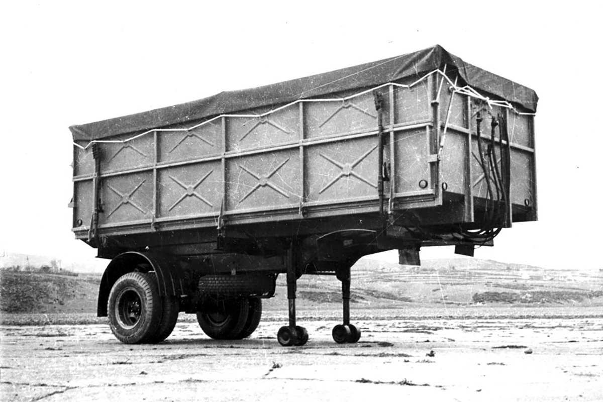 Полуприцеп-хлопковоз КАЗ-716