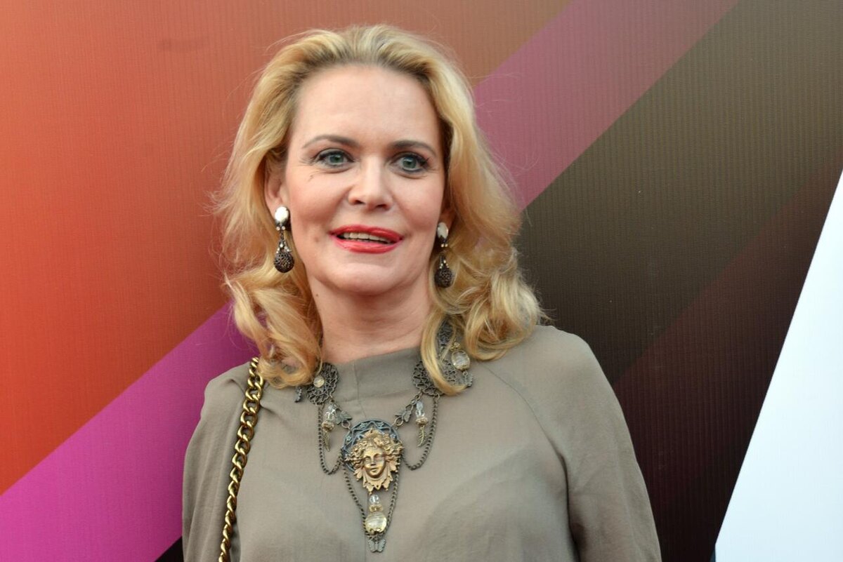    Алена Яковлева LEGION-MEDIA