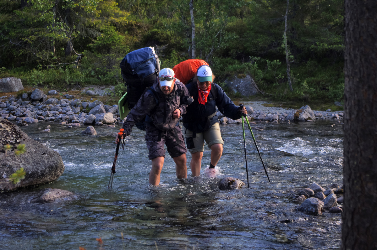 Переходим брод.