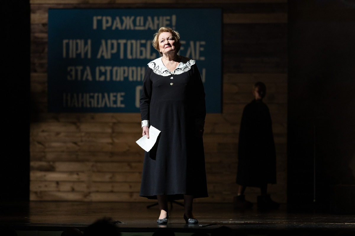 Спектакль «Многоголосье». Фото: Театр им. В.Ф. Комиссаржевской