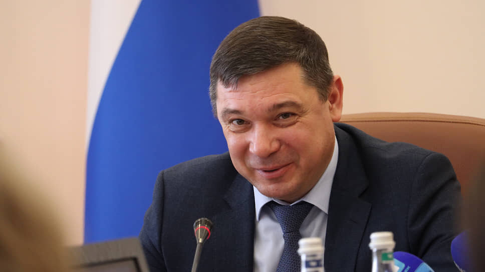 Сегодня врио губернатора Тамбовской области Евгений Первышов подписал 12 соглашений на ПМЭФ-2025.📷Фото: Константин Франовский / Коммерсантъ