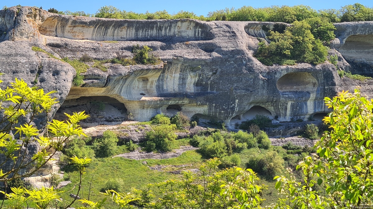 Изначально он имел военное назначение, здесь располагался отряд гото-аланских федератов (союзников Византийской империи). 