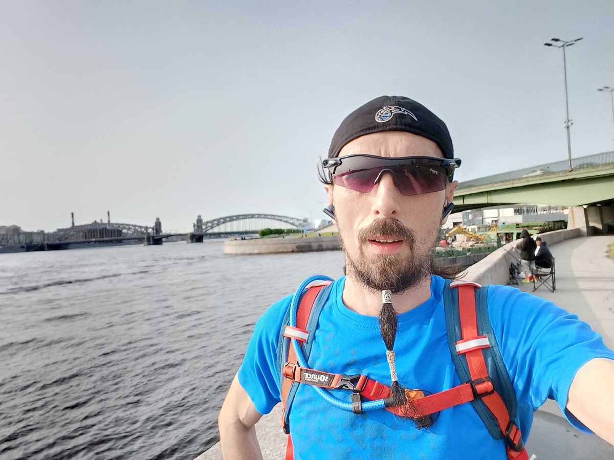 Нева и Большеохтинский мост