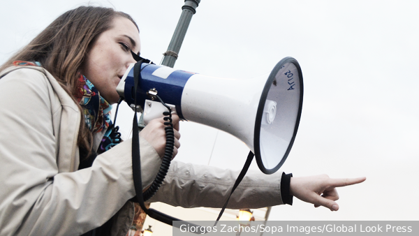     Фото: Giorgos Zachos/Sopa Images/Global Look Press   
 Текст: Алексей Дегтярев