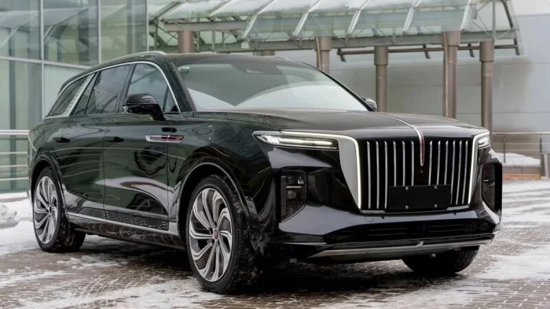     Hongqi E-HS9 за 7,3 млн рублей в Барнауле Авито