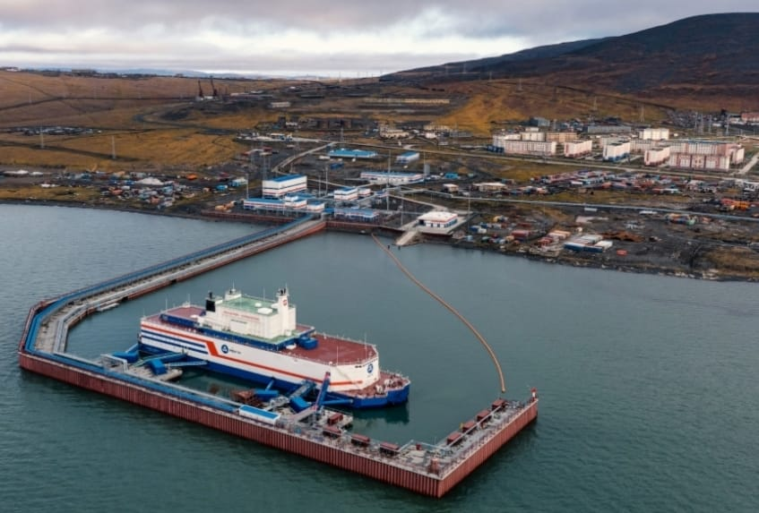 Фото из интернета: АЭС "Академик Ломоносов".