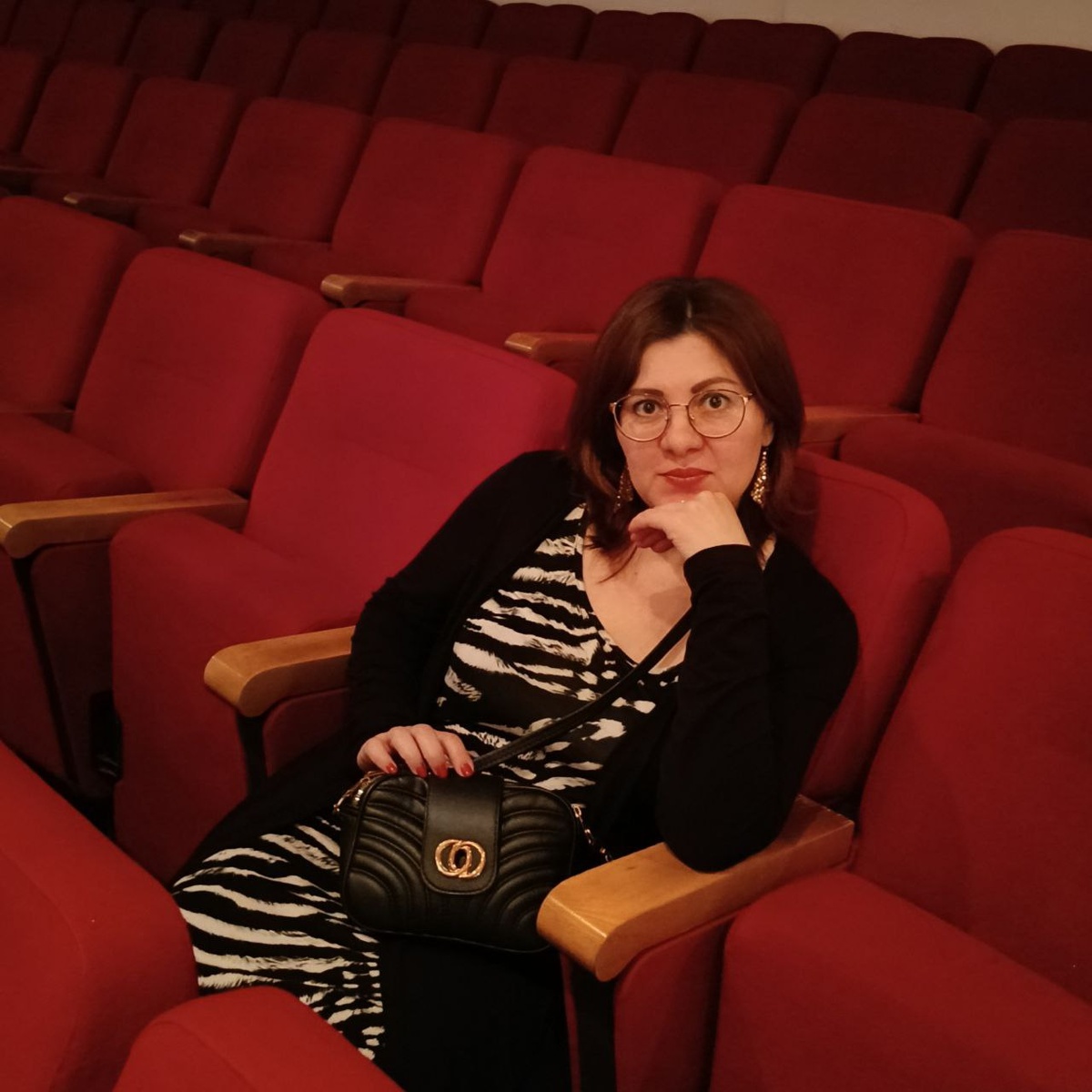 Еще Т8 FEEL очень круто помогает больному горлу - я развожу его в воде и полощу.