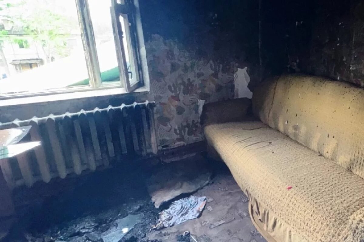    12-летняя девочка спасла больного брата из горящей квартиры в ЕАО