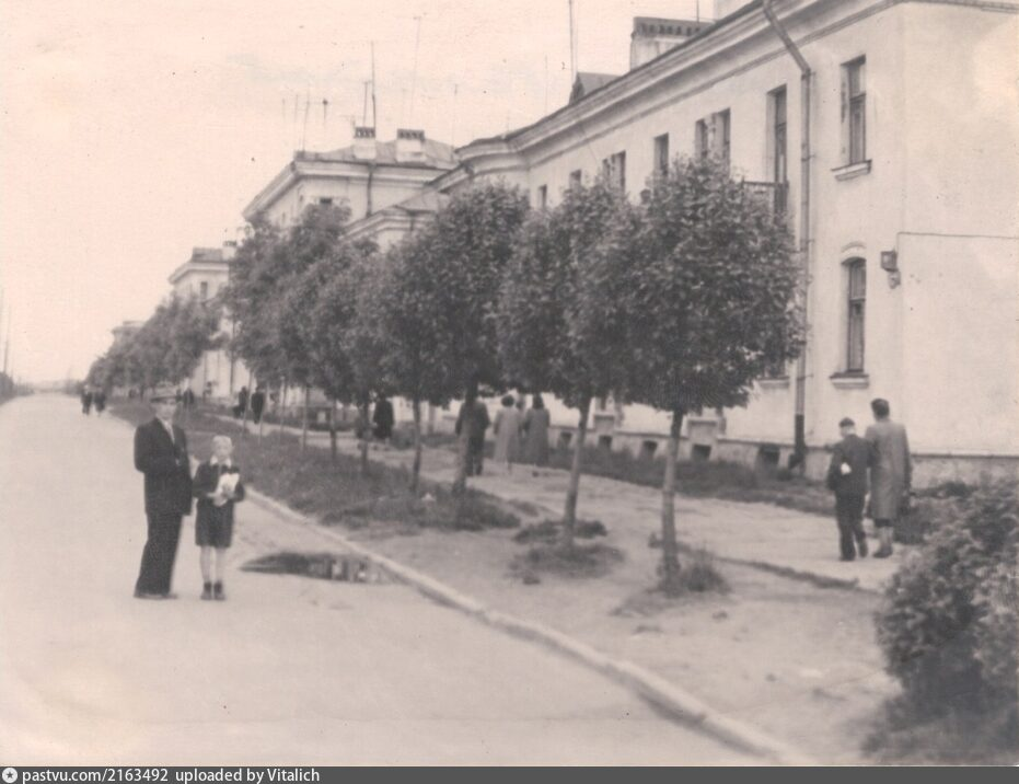 Железнодорожная улица. Фото pastvu.com/p/2163492