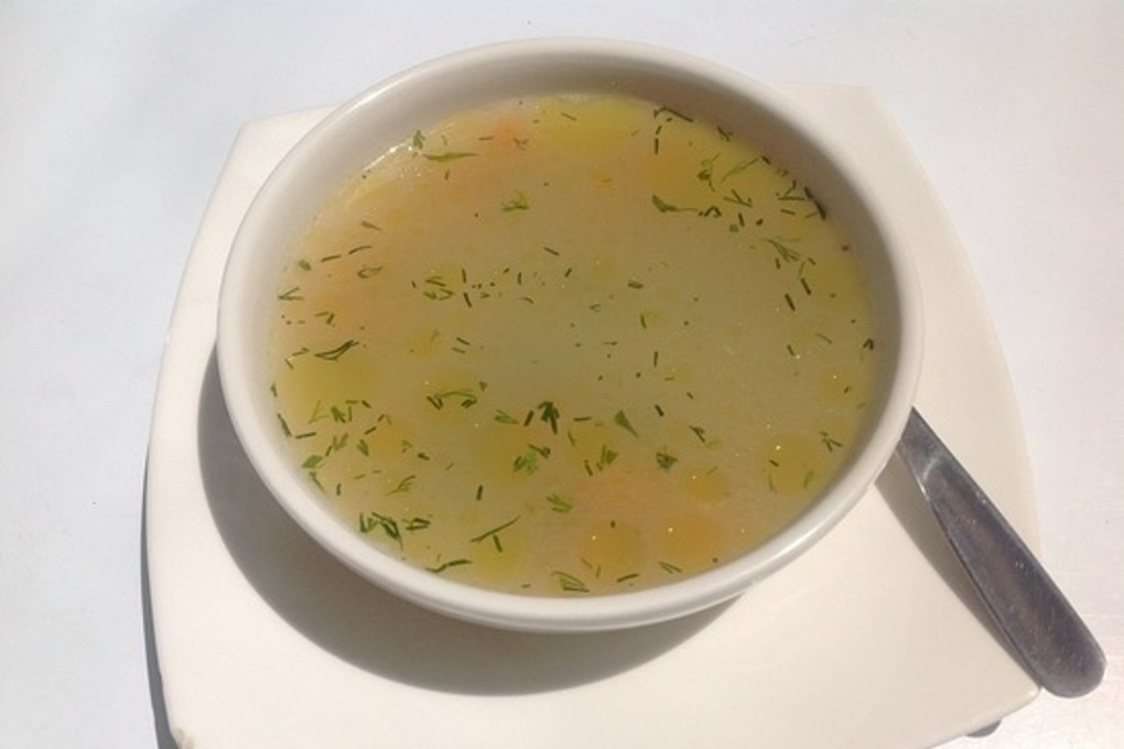 Жидкий суп, но он ещё не очень жидкий по равнению с тем супом.