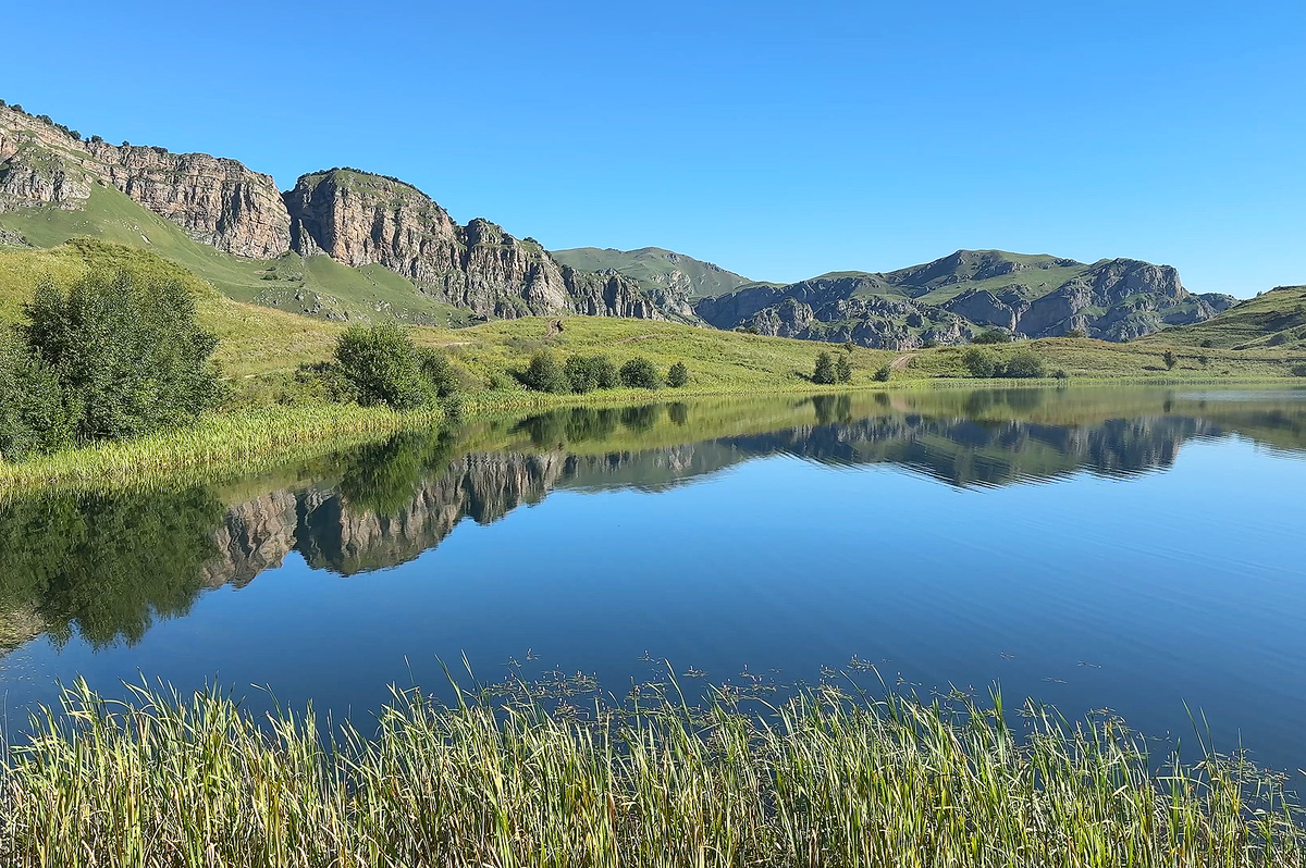 Утро у озера Галанчож