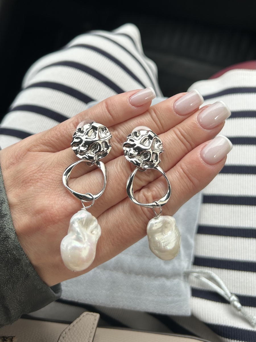 Покупка на днях. Все мое - и руки, и серьги, и фото 