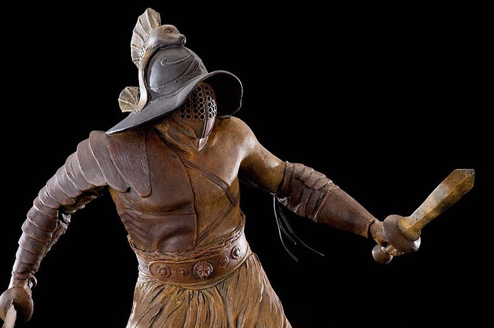 Как мы видим обоеручного гладиатора.