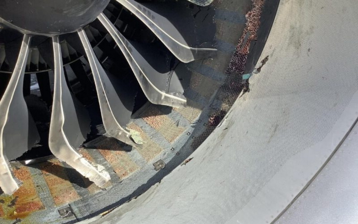 Повреждения левого двигателя LEAP-1B на самолете Boeing 737 MAX. Фото авиакомпании Southwest Airlines 