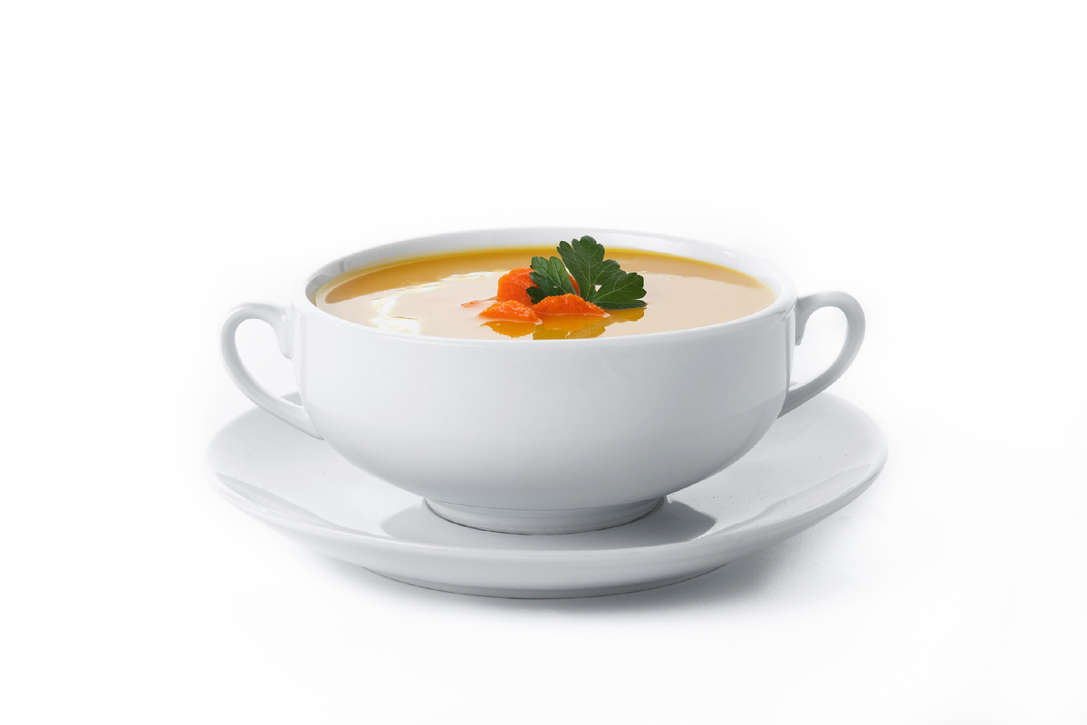 <a href="https://ru.freepik.com/free-photo/carrot-soup-with-cream-parsley_33079138.htm">Изображение от chandlervid85 на Freepik</a>