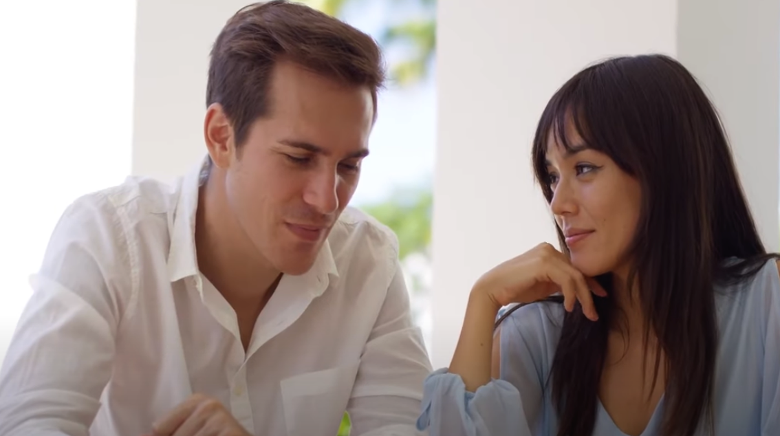 9 признаков того, что ваш бывший партнер еще не забыл вас