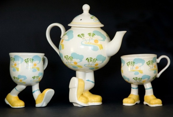 "Walking Ware" ("Ходячая посуда") английской фирмы Carlton Ware