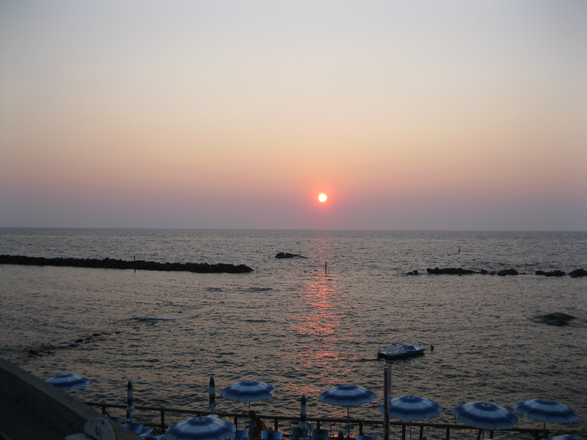 Закат на Искье