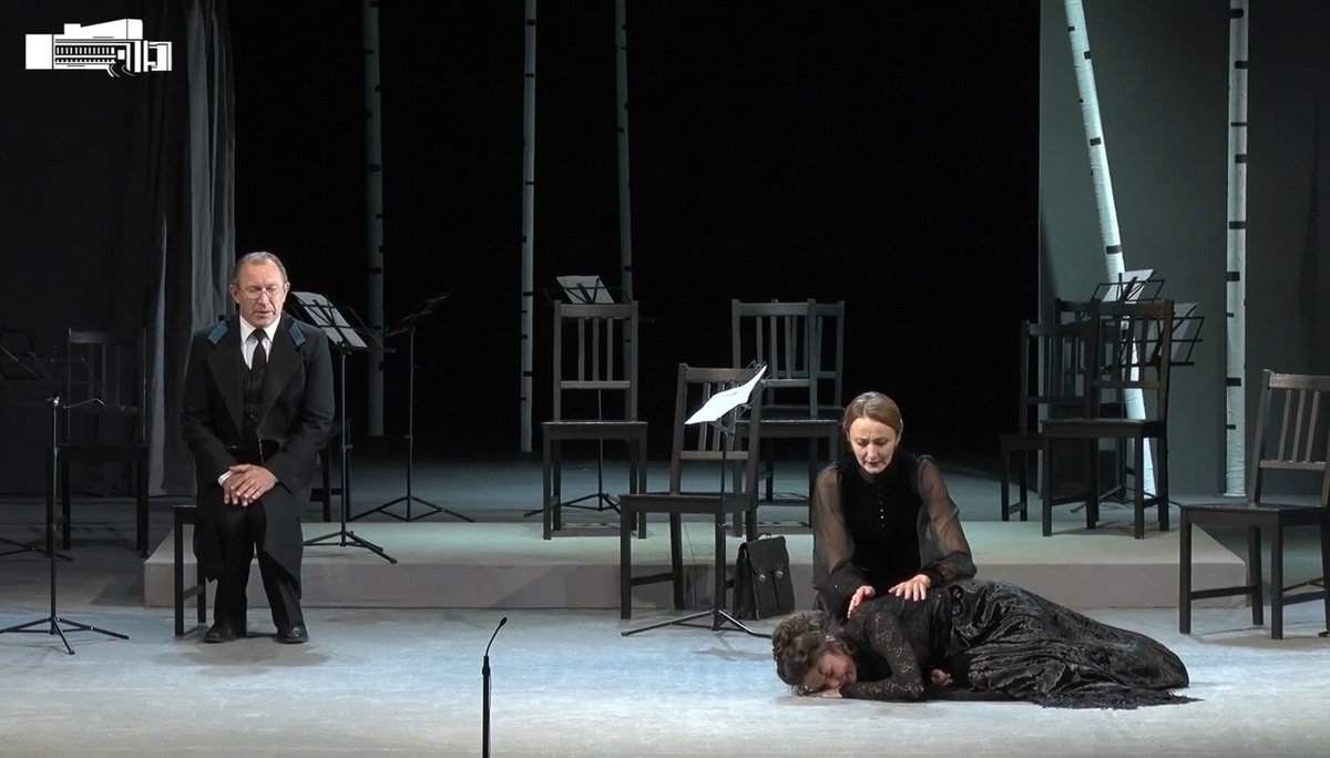 Кулыгин утешает Машу, когда уехал Вершинин