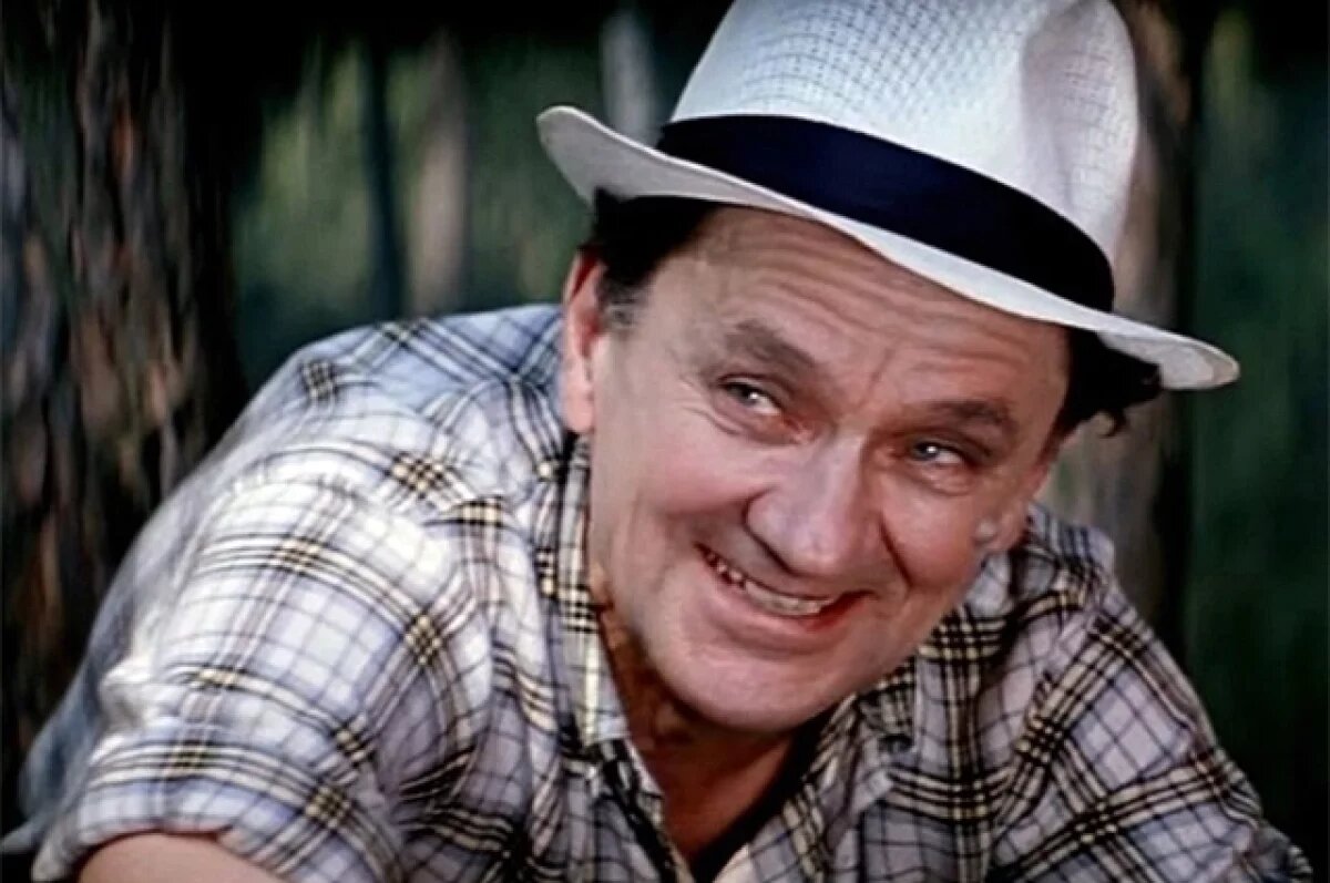    Николай Романов в фильме «Бриллиантовая рука», 1969 год.