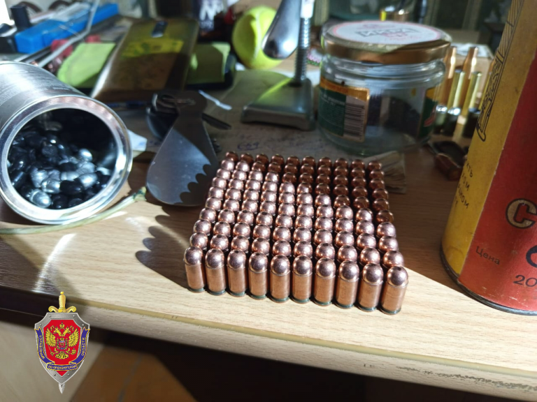    Житель Бузулука организовал дома оружейную мастерскую Оренбуржье