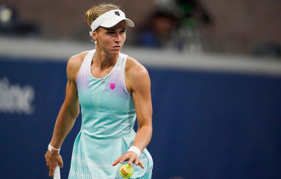 Liudmila Samsonova, of Russia, prepares to serve to Leylah Fernandez, of Canada, during the second round of the U.S. Open tennis championships, Wednesday, Aug. 31, 2022, in New York. (AP Photo/Julia Nikhinson)