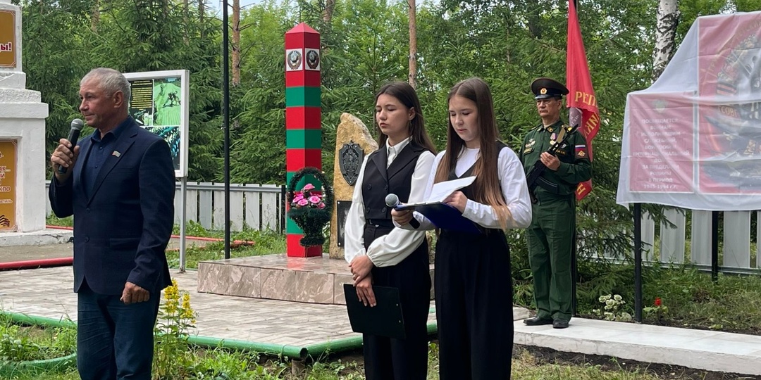 В Аксубаевском районе открыт обелиск воинам Западной группы войск