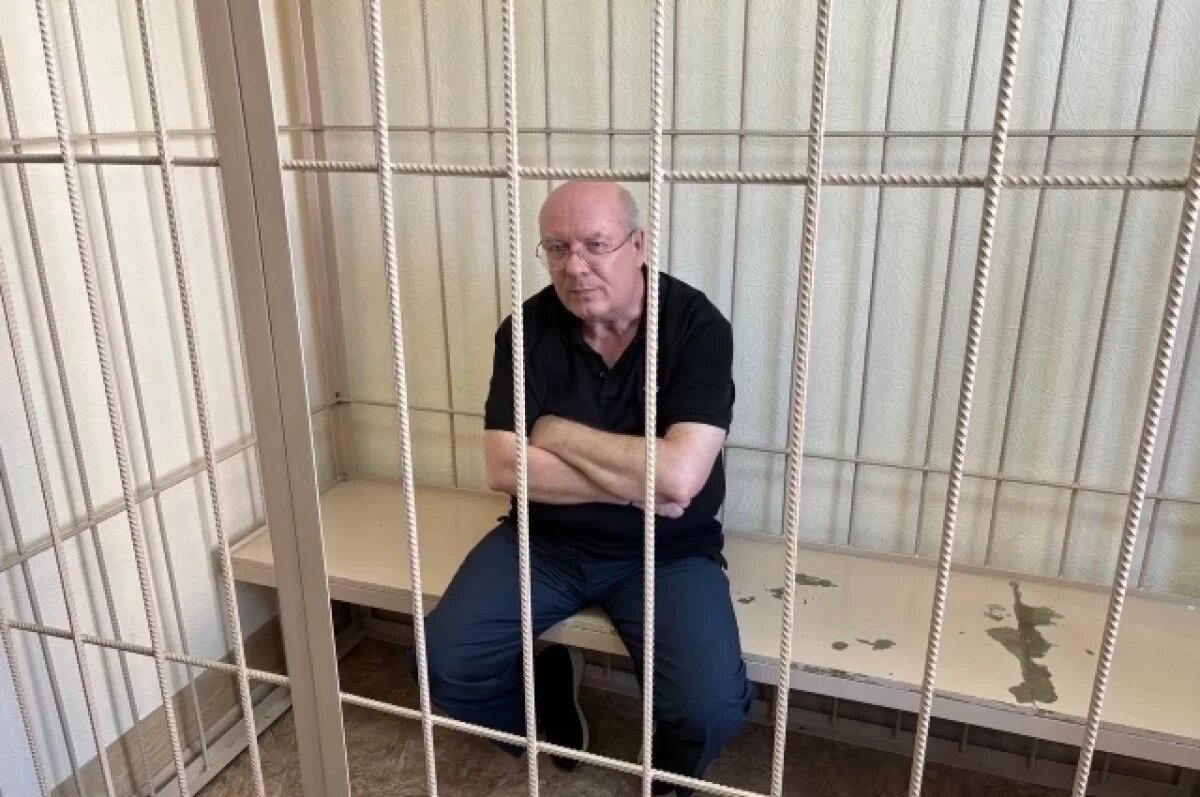    Замначальника ТУАД НСО Громенко осудят за взятки в 197 млн рублей