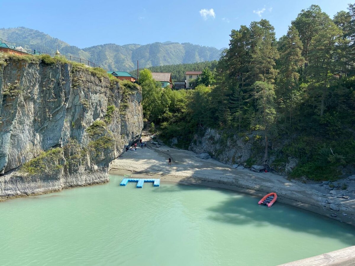 Горный Алтай, вид на Катунь с острова Патмос.